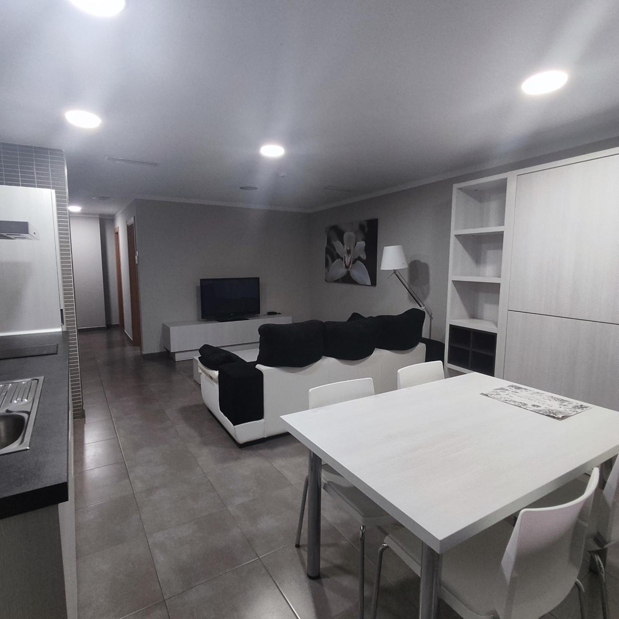 Aparthotel Meseguer Alcaniz Ngoại thất bức ảnh