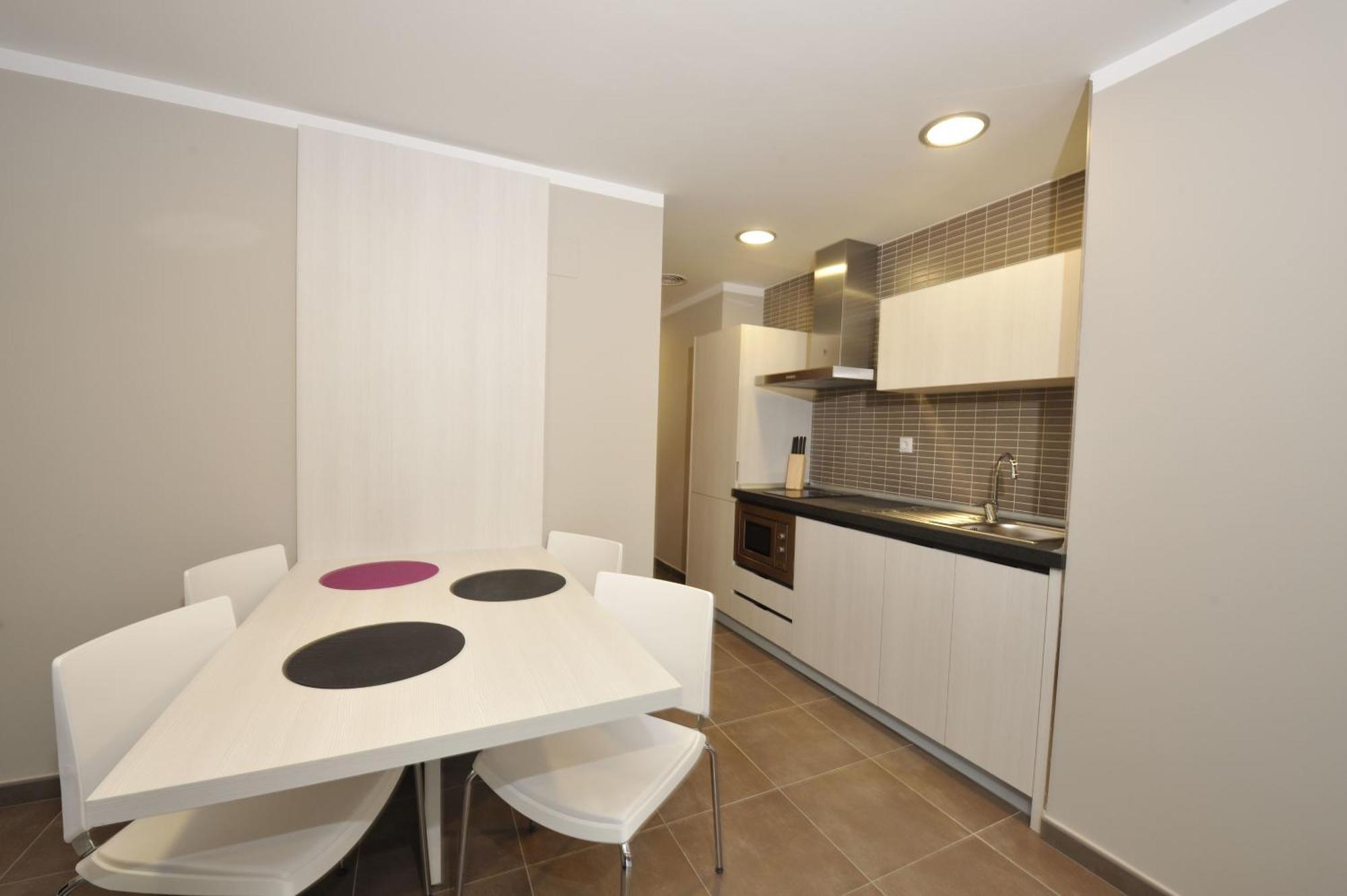Aparthotel Meseguer Alcaniz Phòng bức ảnh